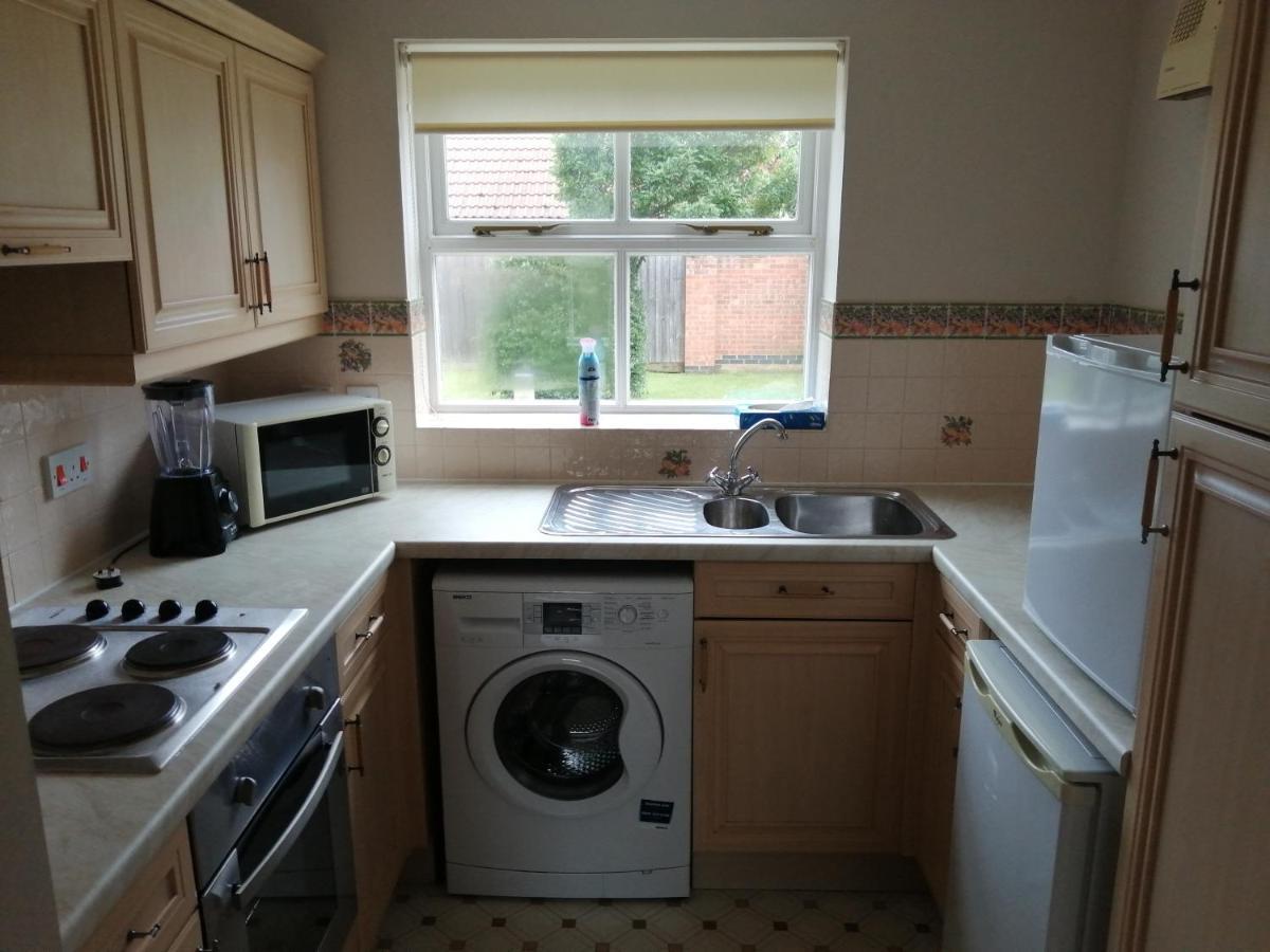 Grant Close Wickford Exterior foto